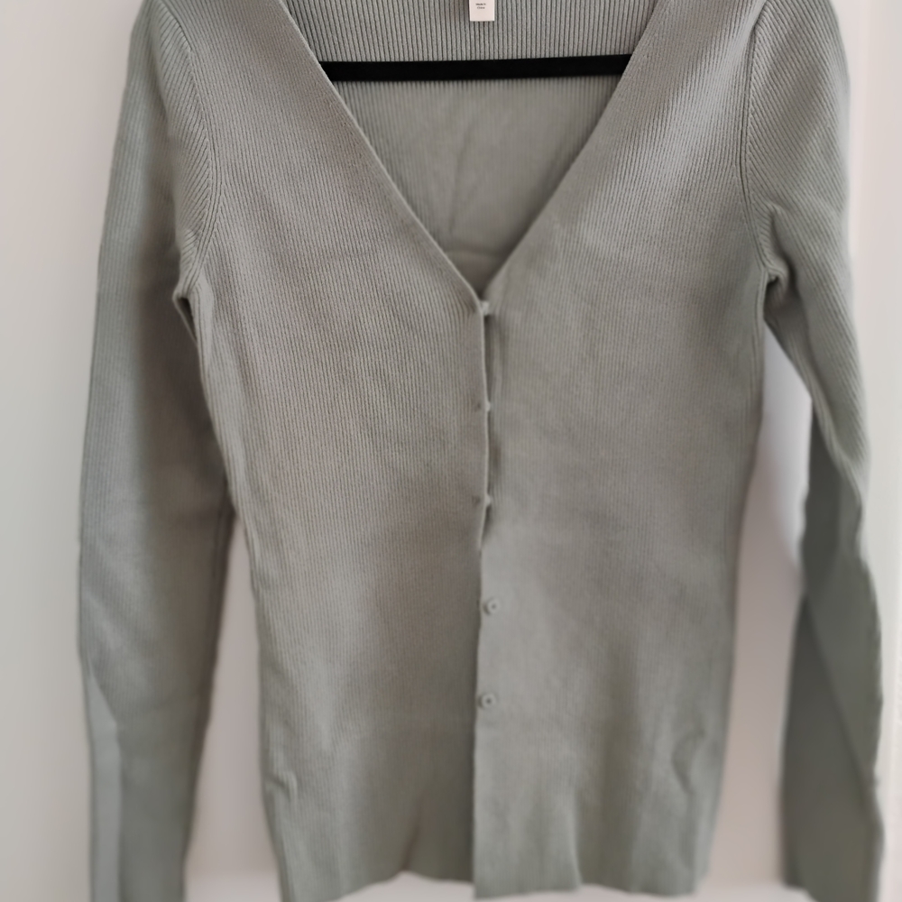 Women's Ribbed V-Neck Button Cardigan - Sage Green